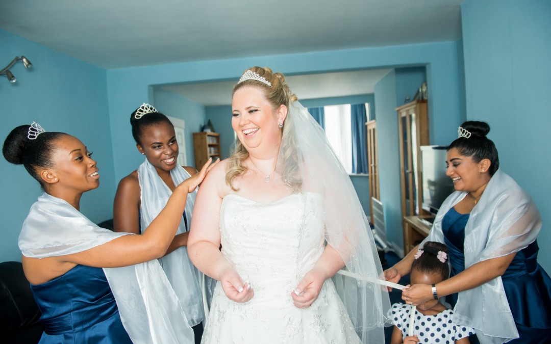 Wendy & Mark Sneak – Peek